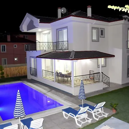 Hébergement de vacances Private With Swimming Pool In Dalyan Okcular